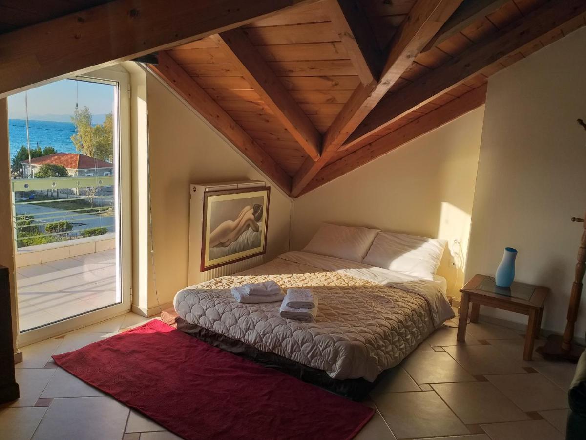 Ostria Seaside Apartments Πάτρα Εξωτερικό φωτογραφία
