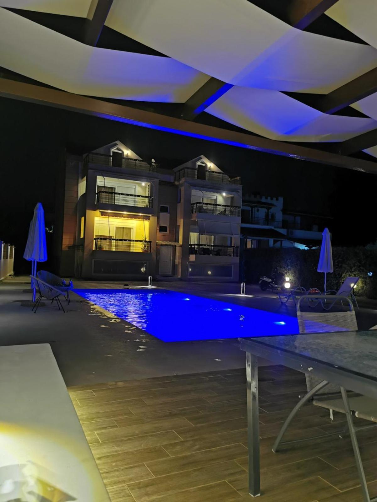 Ostria Seaside Apartments Πάτρα Εξωτερικό φωτογραφία